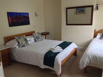 The Coachmakers Arms Bed & Breakfast วอลลิงฟอร์ด ภายนอก รูปภาพ